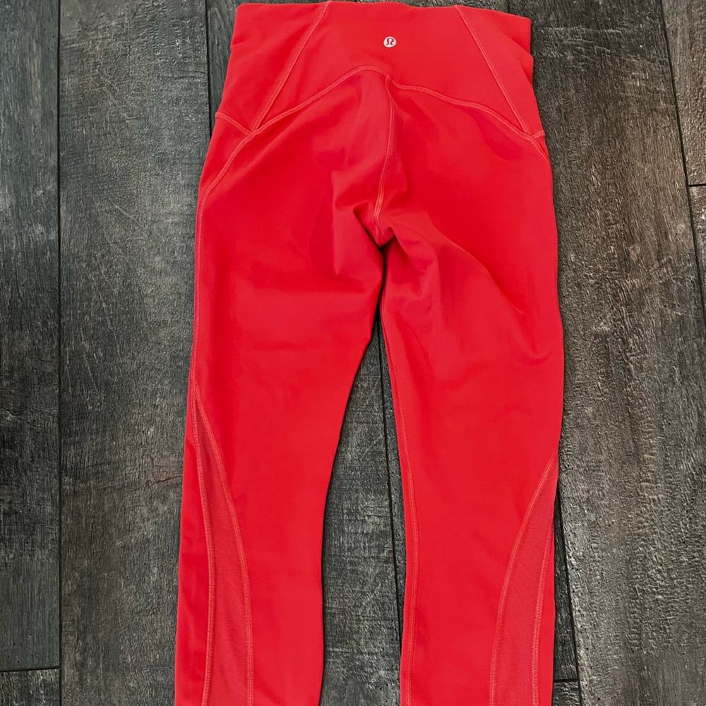 Lululemon leggings … size 4 , coral